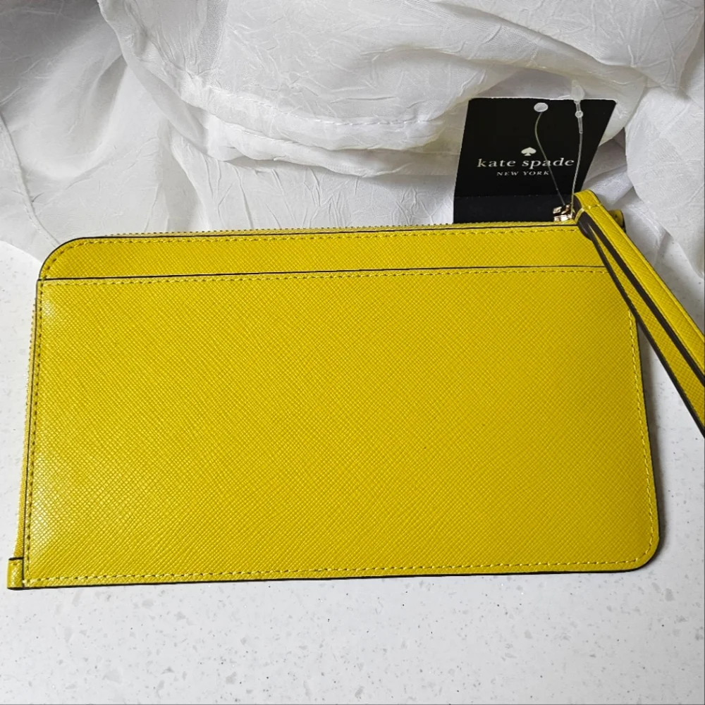 Kate Spade Lucy Wrist Wallet - Picture 2 of 6